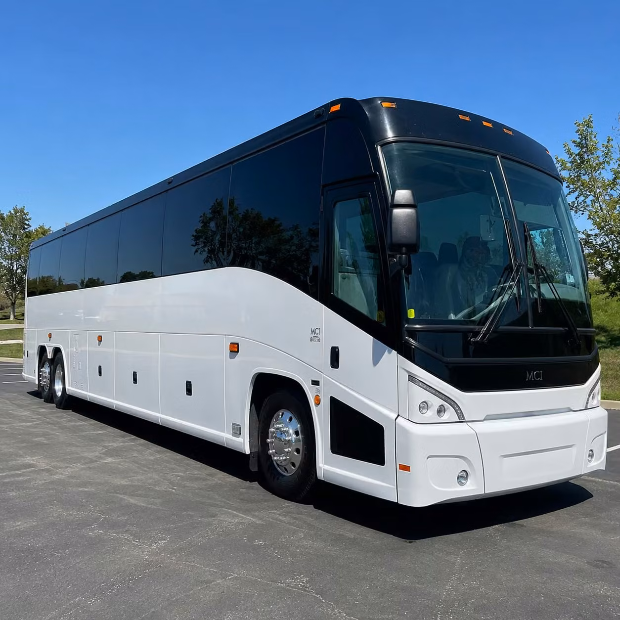 getting your group to and from jonesboro municipal airport has never been easier