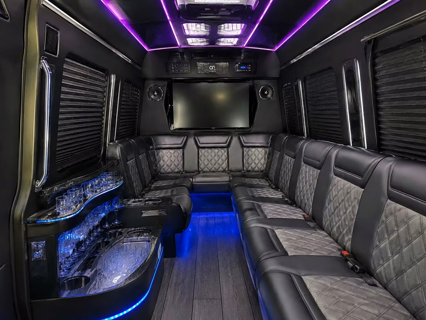 jonesborocharterbus com lets you compare jonesboro wedding shuttle buses without calling company after company